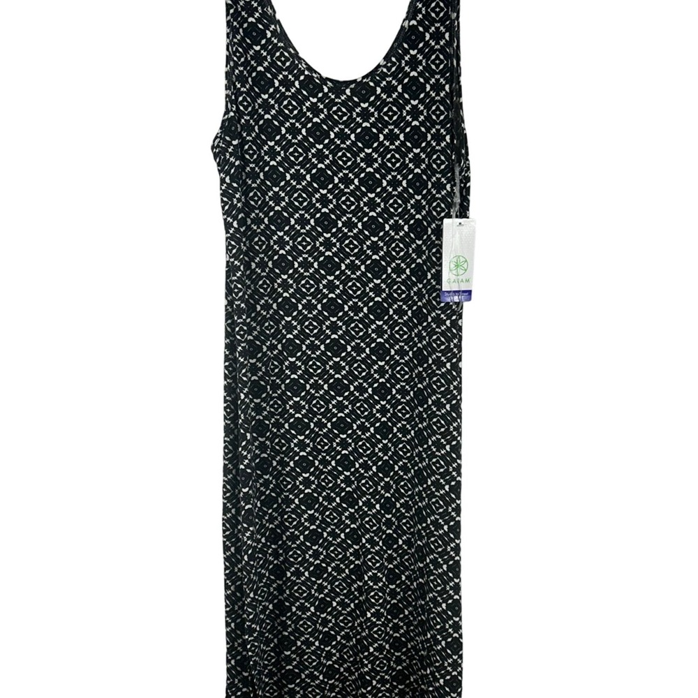 GAIAM Black Sleeveless dress